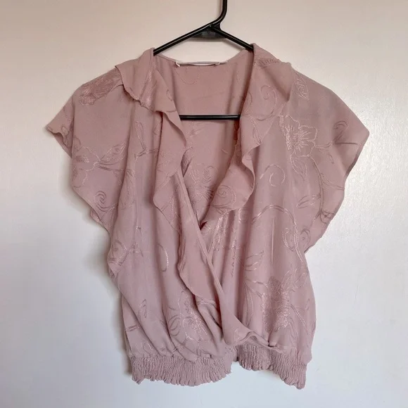 ASTR The Label Flutter Floral Pink Crop Blouse - Size M - Picture 2 of 10